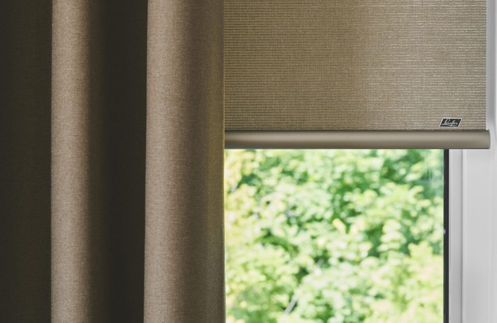Luxaflex Rullgardin Mörkläggningsgardin - Solklar